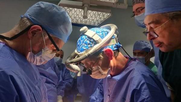  أكاديمية القلب بمستشفيات