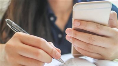 تأكيدًا لـ القاهرة 24.. التعليم: اتخاذ الإجراءات القانونية ضد طالبين حاولا الغش بامتحانات الثانوية العامة