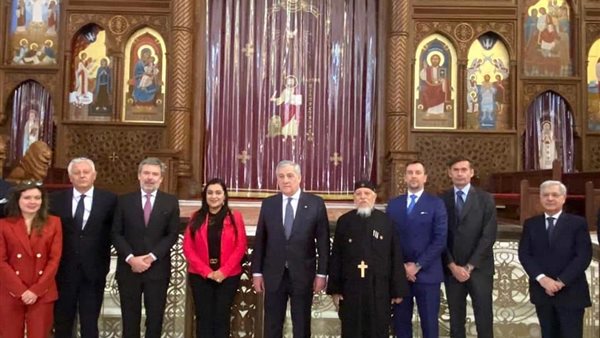 جانب من الزيارة