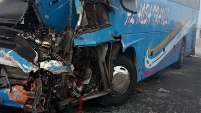 بسبب الشبورة المائية.. إصابة 6 أشخاص في تصادم أتوبيسين ببني سويف