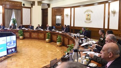 رئيس الوزراء: وضع ومراجعة الاستراتيجية العامة لجميع موانئ الجمهورية