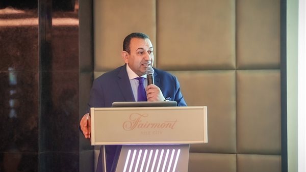 الدكتور وليد حسن،