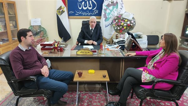 القوى العاملة بأسيوط