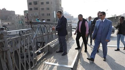 نائب محافظ المنيا يتفقد كوبري الملك فاروق ويوجه بإعداد مقايسة لتنفيذ أعمال الإصلاح
