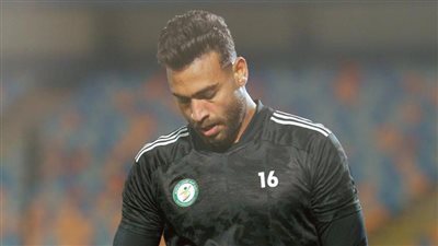 محمد أبو جبل يعود لحراسة عرين البنك الأهلي أمام طلائع الجيش 