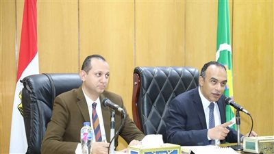 نائب محافظ المنيا يعقد الاجتماع الدوري لمتابعة الموقف التنفيذي لمشروعات مبادرة حياة كريمة