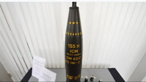 قنابل عنقودية