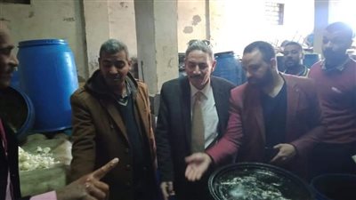 ضبط مصنع مخللات بدون ترخيص بالمنيا