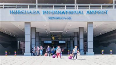 على متن 161 رحلة طيران.. مطارا الغردقة ومرسى علم الدوليان يستقبلان 29 ألف سائح