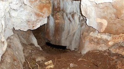 علماء يكتشفون رفات رجل في كهف بريطاني يعود تاريخه لـ 11 ألف عام