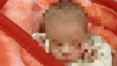 العثور على طفلة رضيعة ملقاة في الشارع بمساكن المرور في الفيوم