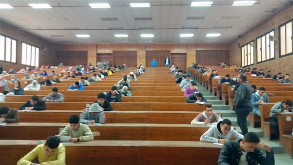 امتحانات جامعة دمنهور