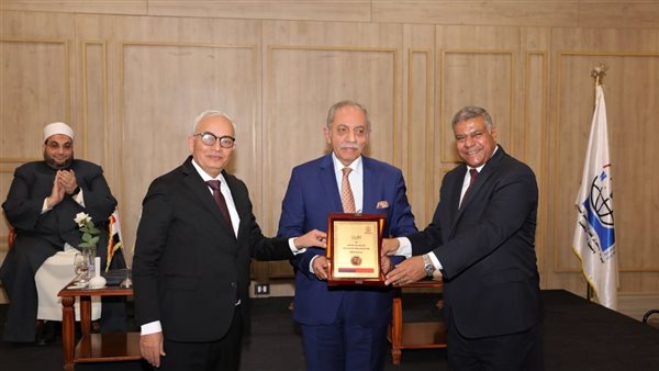 الدكتور رضا حجازي