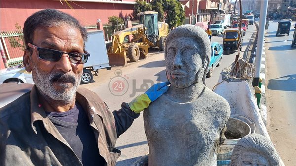 تمثال أبوتيج 