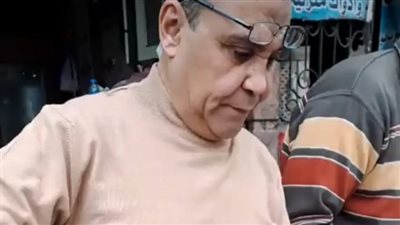 رجل يوزع وجبات عدس لتدفئة الفقراء بالغربية: بدأت العادة دي من سنة ولسه مستمر فيها | بث مباشر