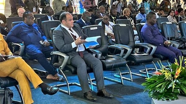 وزير التجارة والصناعة