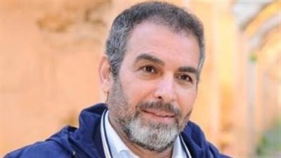 أحمد عبد العزيز عن وجهته الفنية القادمة: أحضر لعمل درامي وآخر مسرحي