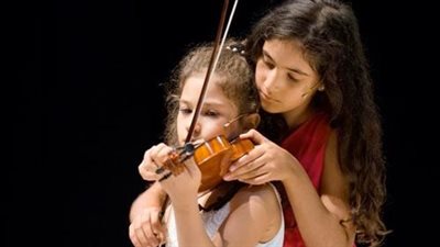 عازف البيانو أحمد أبو زهرة يكشف تفاصيل حل أزمة حفل السفارة الإيطالية