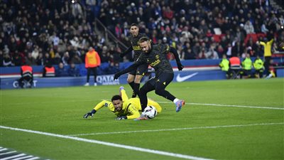 ريمس يقتنص نقطة ثمينة أمام باريس سان جيرمان في الدوري الفرنسي