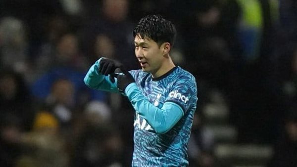 سون لاعب توتنهام