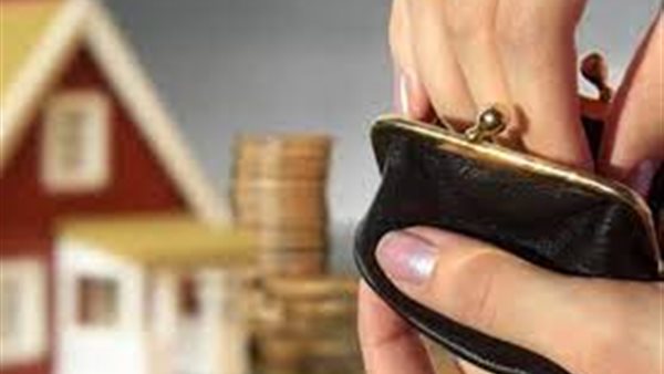 إنفاق الزوجة على