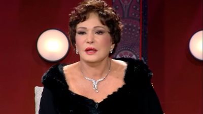 لبلبة باكية: الشحرورة عايشة في قلبي.. وكانت متاكلش في مصر غير معايا