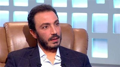 طارق لطفي: أناشد بإقرار قانون الملكية الفكرية للممثل.. ولاعب الكرة والمذيع يحصلان على رواتب أعلى من الفنانين 