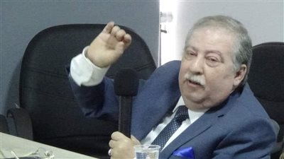 وفاة الدكتور منتصر الصقلي رئيس قسم القلب بـ جامعة الزقازيق.. والجنازة بالشرقية اليوم