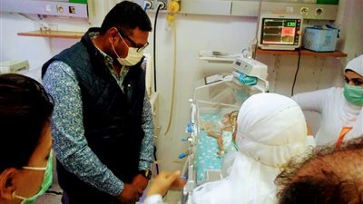 وكيل الصحة بالبحر الأحمر يتفقد عددًا من المستشفيات بالغردقة وسفاجا | صور