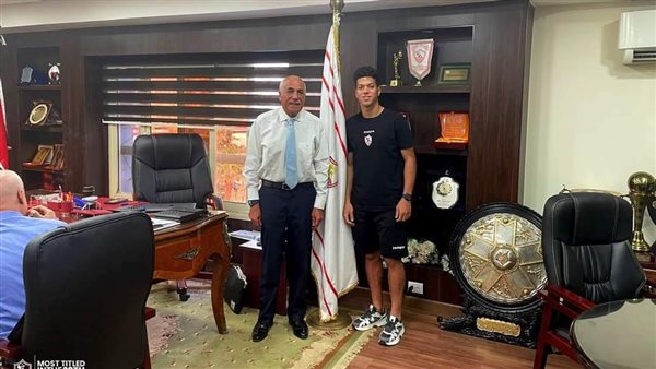 حسين لبيب وإمام عاشوز