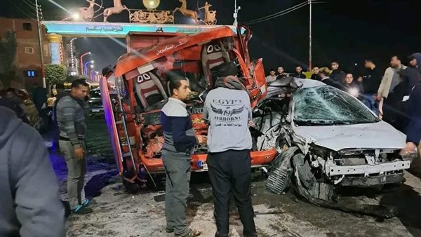 مصرع وإصابة 5 أشخاص