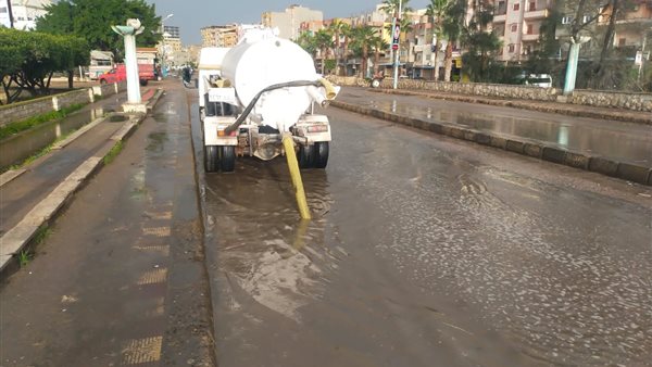 جانب من شفط المياه