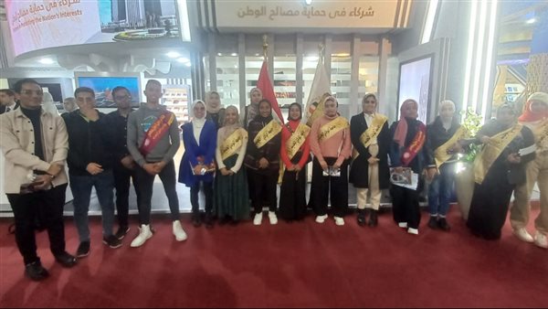 طلبة جامعة الوادي