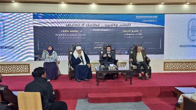 ندوة العلم والدين بجناح الأزهر بمعرض الكتاب تناقش التكامل بين العلم والإيمان