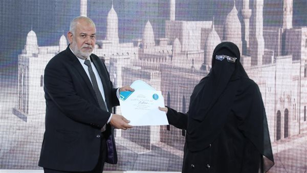 مكتبة الأزهر تقيم