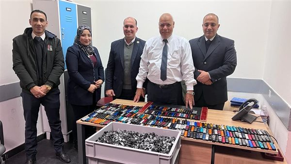 جمارك مطار القاهرة