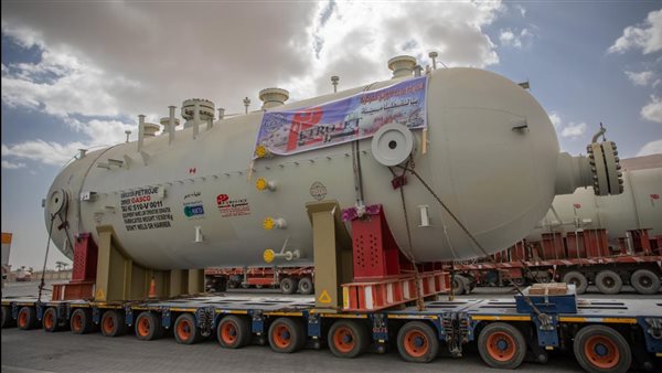 وصول أبراج تقطير