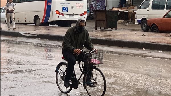 سقوط أمطار كثيفة