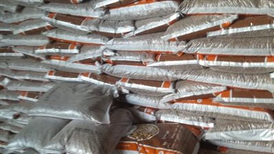 التحفظ على 16 طن بقوليات في حملة تموينية بالقليوبية 