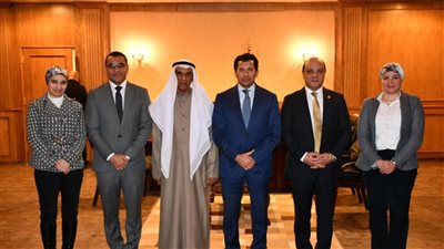 وزير الرياضة يبحث آليات التعاون مع رئيس الاتحاد العربي للجمباز