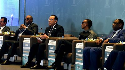 رئيس الوزراء: البنية التحتية في مصر قبل تَسلُم الرئيس السيسي للسلطة كانت متأخرة لعقود