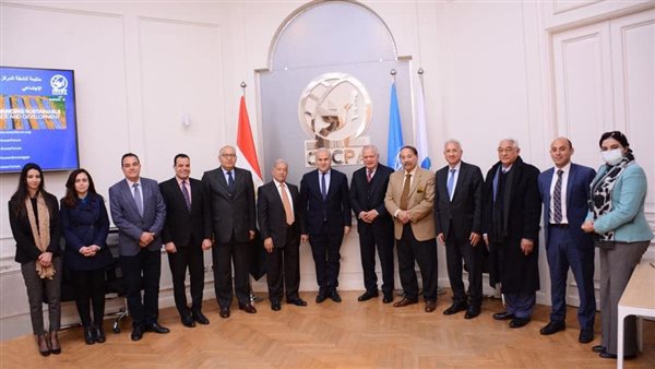 مركز القاهرة يستقبل