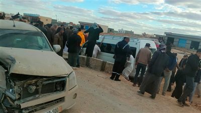 إصابة 4 أشخاص في تصادم سيارتين أمام قرية سملة بمطروح 