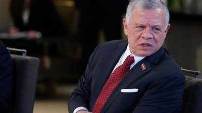 العاهل الأردني يلتقي وزير الخارجية الأمريكي لبحث العلاقات الثنائية والوصاية الهاشمية