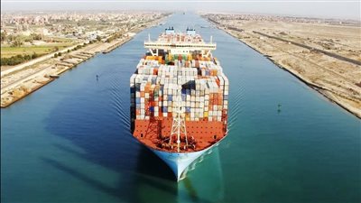 هيئة قناة السويس تكشف حقيقة تعاقدها مع إحدى الشركات لإدارة خدماتها | بث مباشر