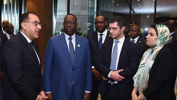 رئيس الوزراء في قمة