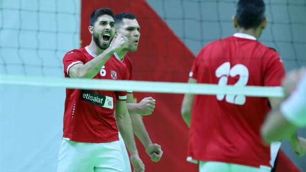 طائرة الأهلي