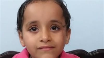 من غير ورقة وقلم.. ريناد الطفلة المعجزة تتغلب على الآلة الحاسبة بسوهاج | بث مباشر