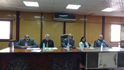 تعليم البحيرة تجري مقابلات للمرشحين لرئاسة لجان امتحانات الدبلومات الفنية