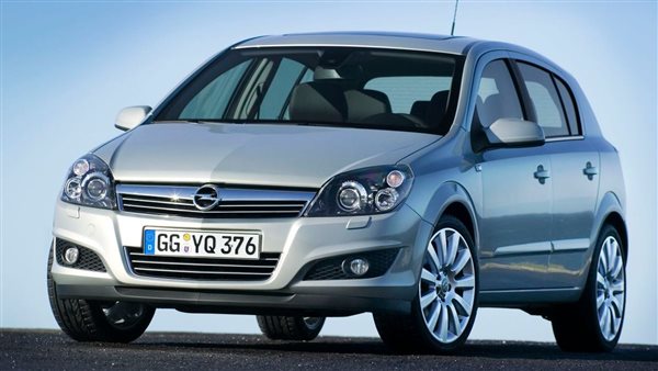 أوبل أسترا H هاتشباك